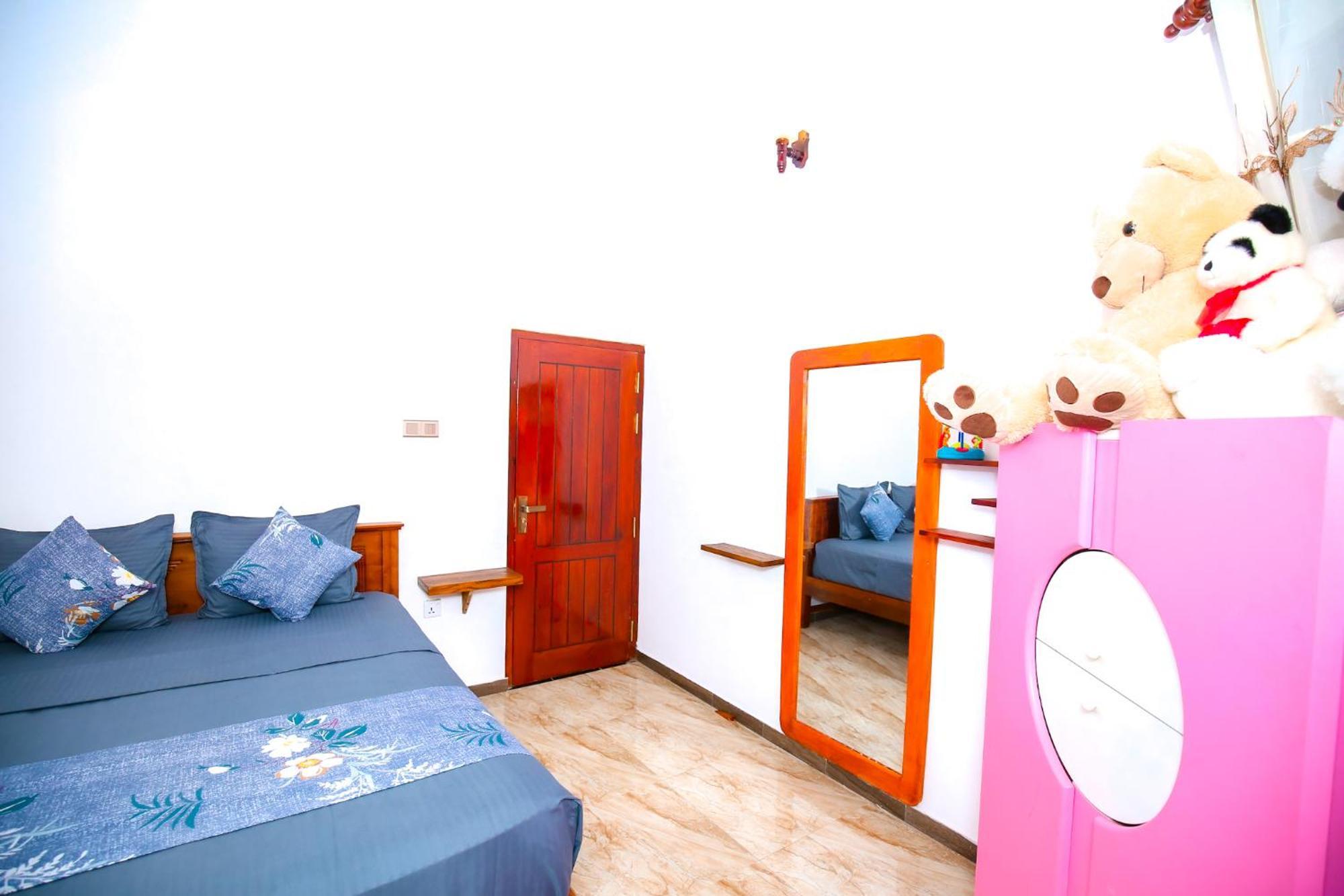 Bali Golden Bed & Breakfast Galle Exterior photo